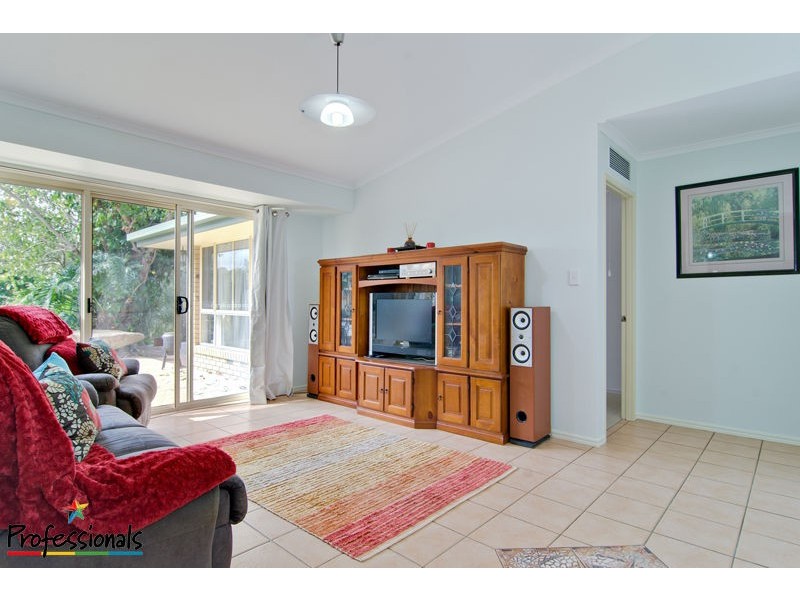 26 Weston Drive, Bunya QLD 4055
