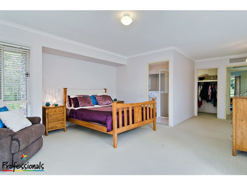 26 Weston Drive, Bunya QLD 4055