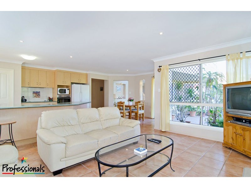 7 Matthau Place, Mcdowall QLD 4053