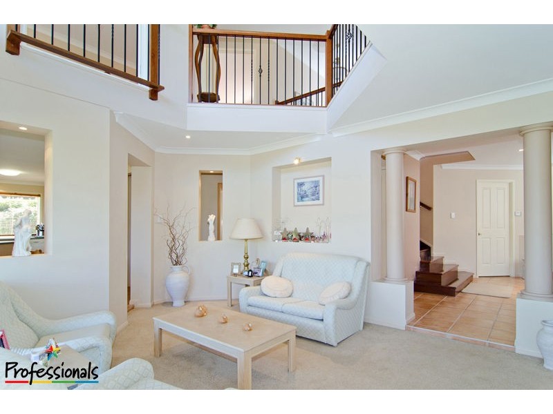 7 Matthau Place, Mcdowall QLD 4053