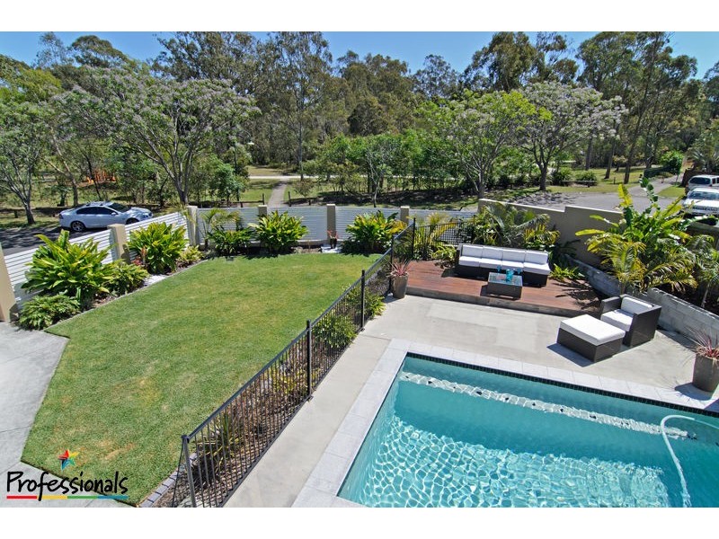 15 Stallone Circuit, Mcdowall QLD 4053