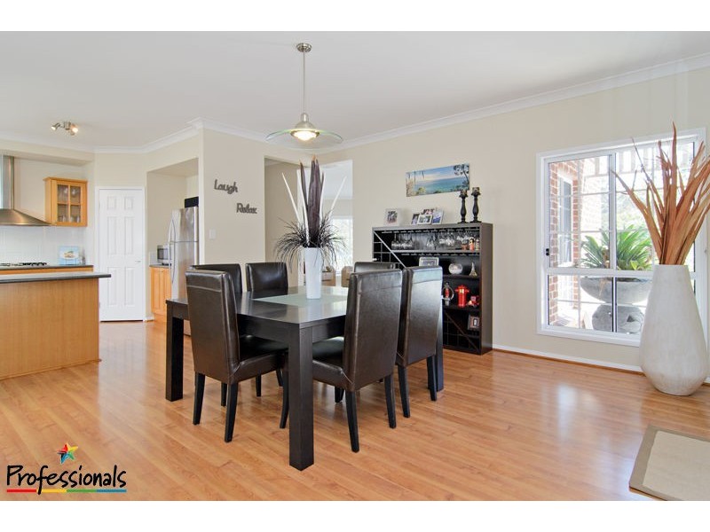15 Stallone Circuit, Mcdowall QLD 4053
