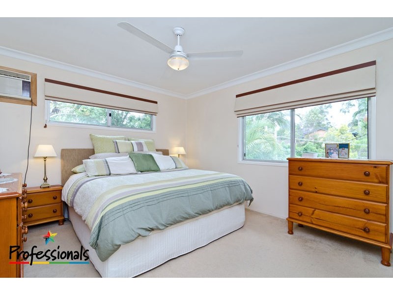 73 Tarnook Drive, Ferny Hills QLD 4055