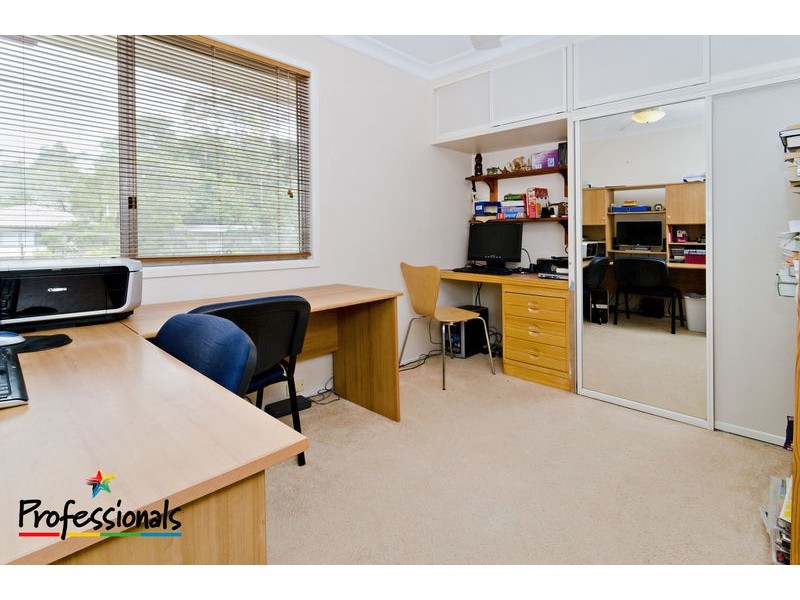 73 Tarnook Drive, Ferny Hills QLD 4055