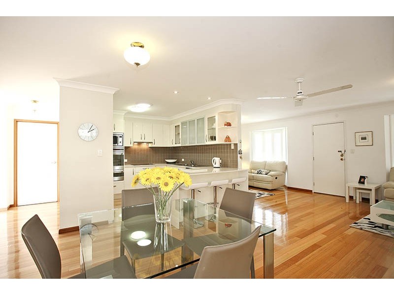 4 Blake Close, Mcdowall QLD 4053