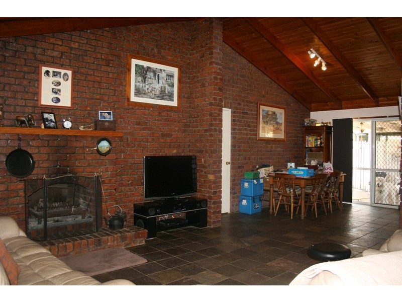 9 Gregory Place, Albany Creek QLD 4035