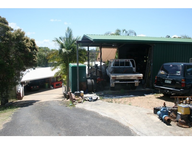 9 Gregory Place, Albany Creek QLD 4035