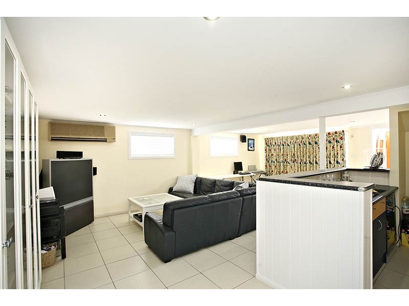 6 O’Toole Street, Everton Park QLD 4053