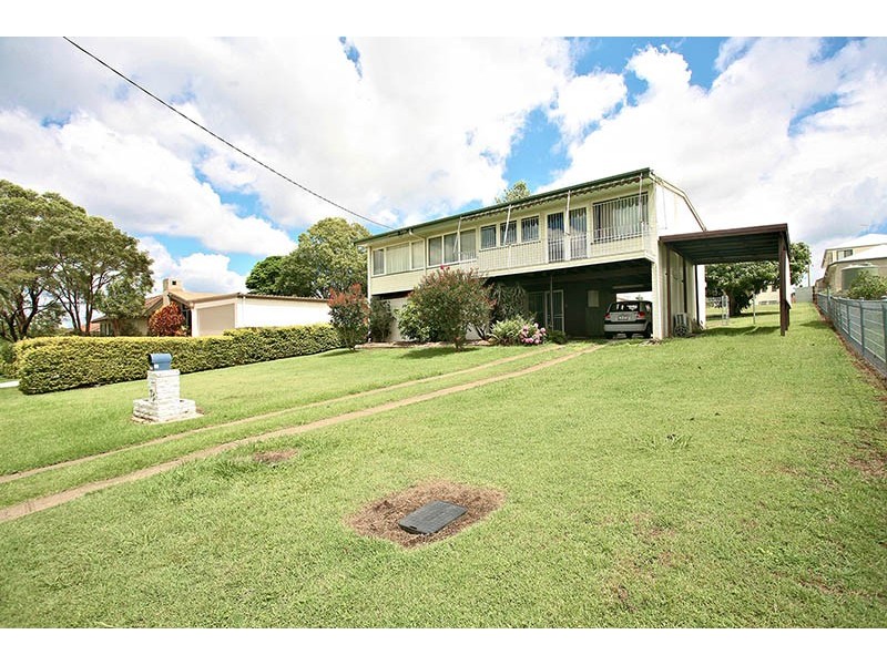 73 Gordon Parade, Everton Park QLD 4053