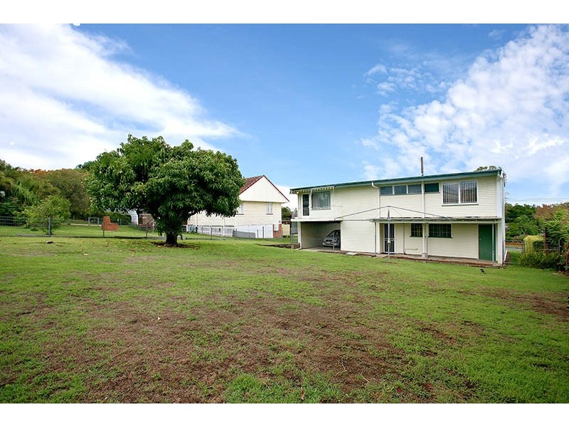 73 Gordon Parade, Everton Park QLD 4053