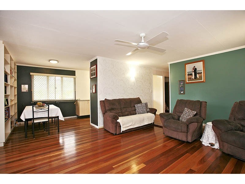 11 Mitchell Street, Arana Hills QLD 4054