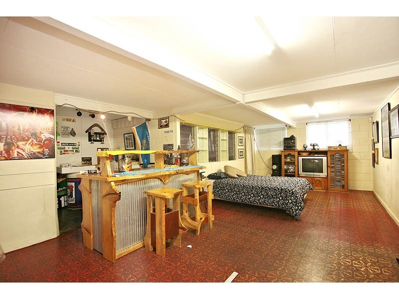 11 Mitchell Street, Arana Hills QLD 4054