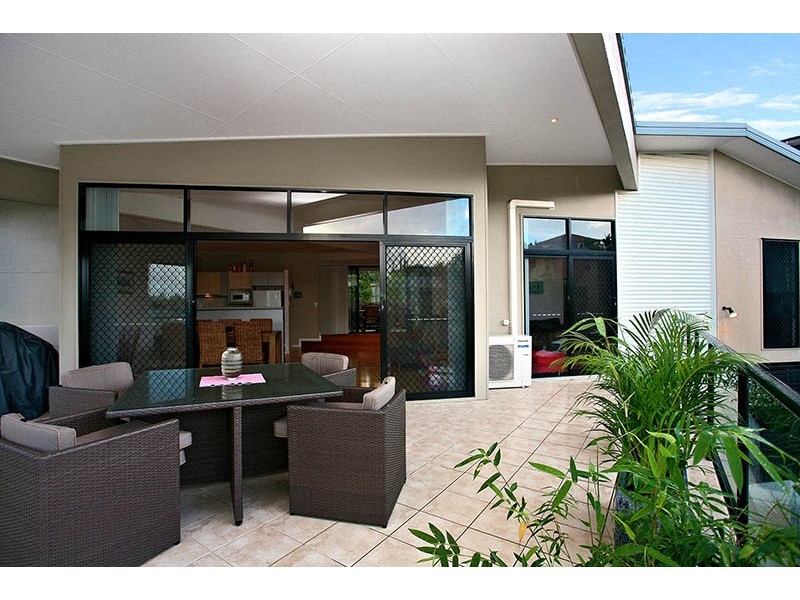 11 Jubilee Court, Eatons Hill QLD 4037