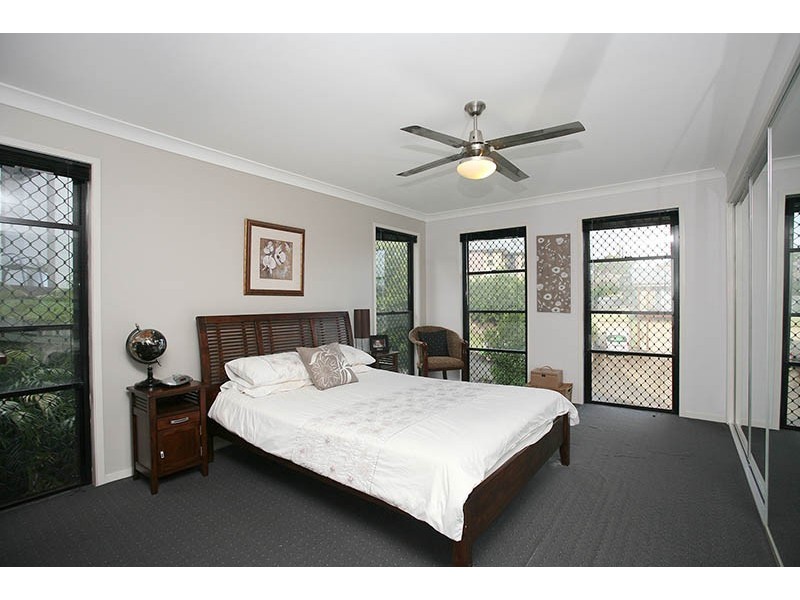 11 Jubilee Court, Eatons Hill QLD 4037