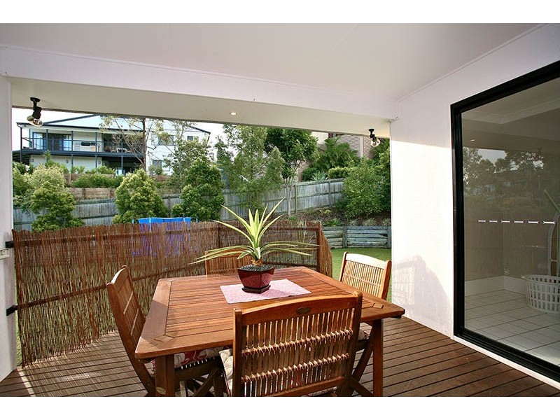 11 Jubilee Court, Eatons Hill QLD 4037