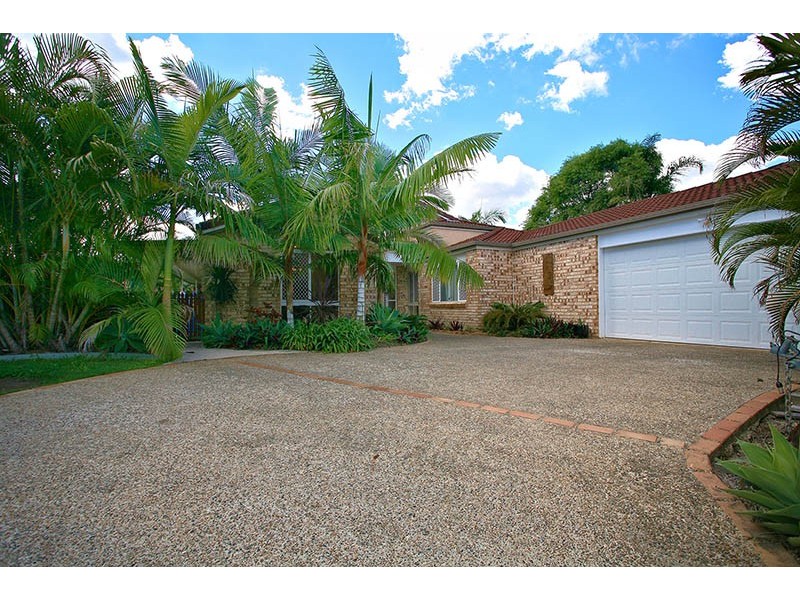 3 Fairhaven Place, Albany Creek QLD 4035