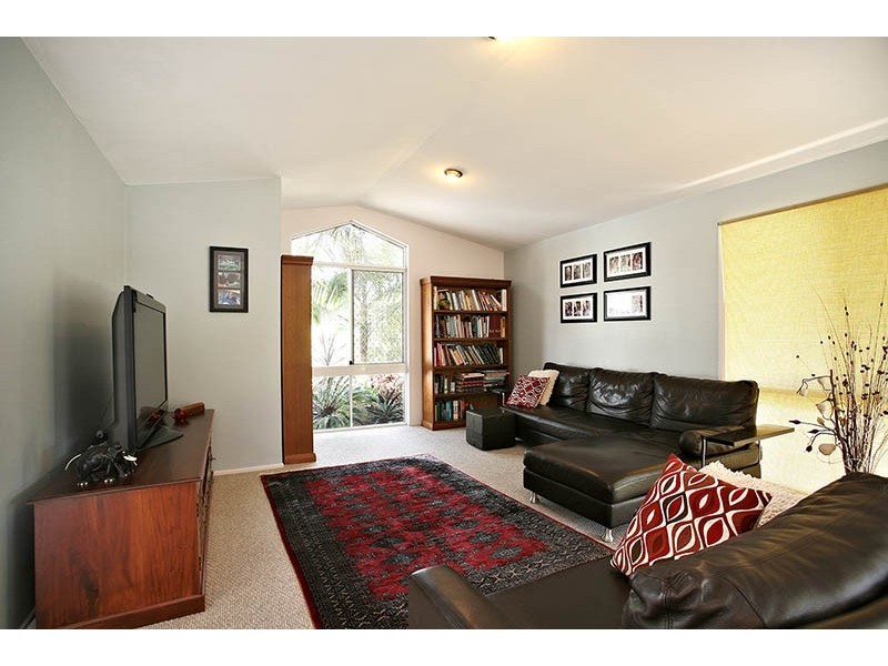 3 Fairhaven Place, Albany Creek QLD 4035