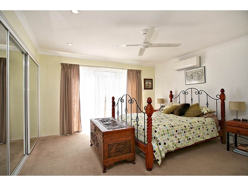 3 Fairhaven Place, Albany Creek QLD 4035