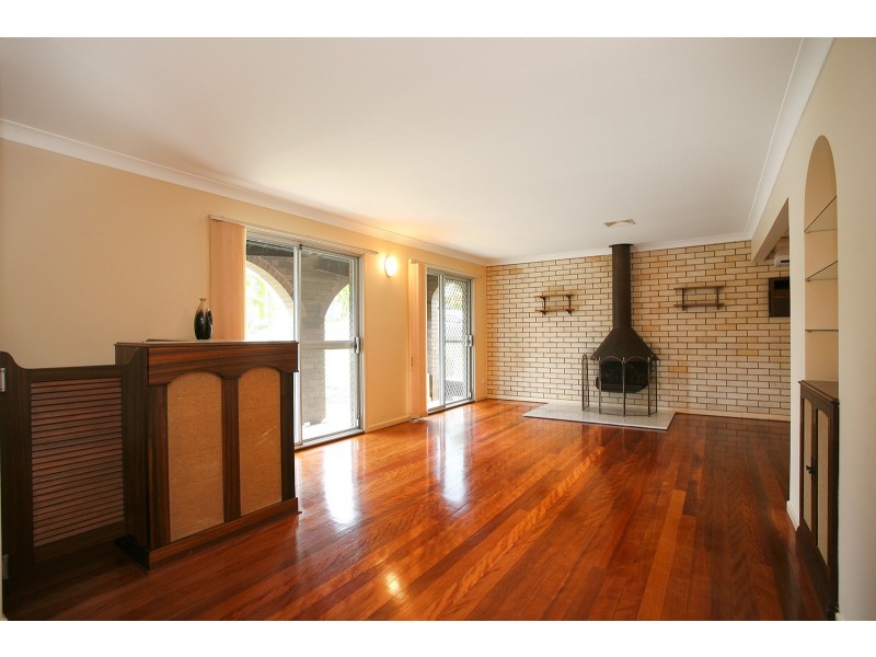 4 Glenbrook Street, Everton Park QLD 4053