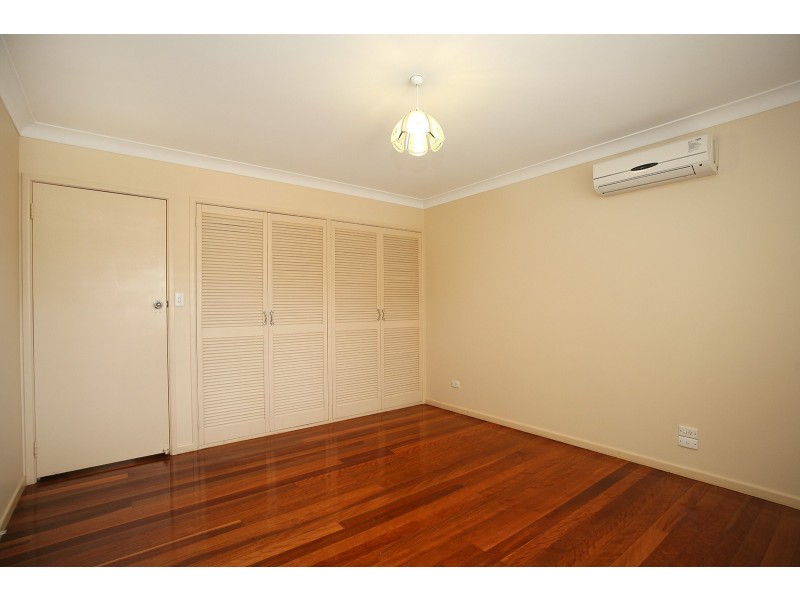 4 Glenbrook Street, Everton Park QLD 4053