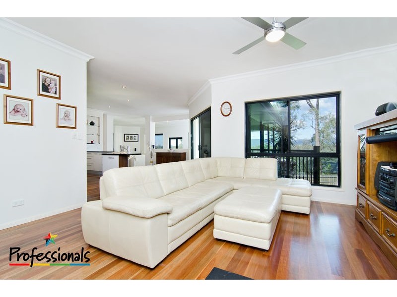 13 Housewood Court, Highvale QLD 4520