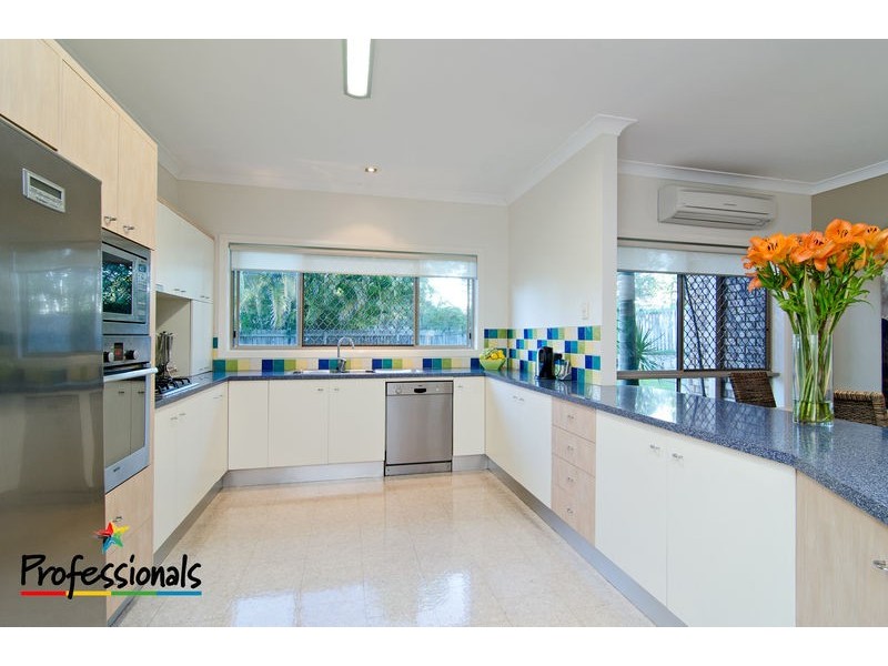 5 Monclair Court, Albany Creek QLD 4035