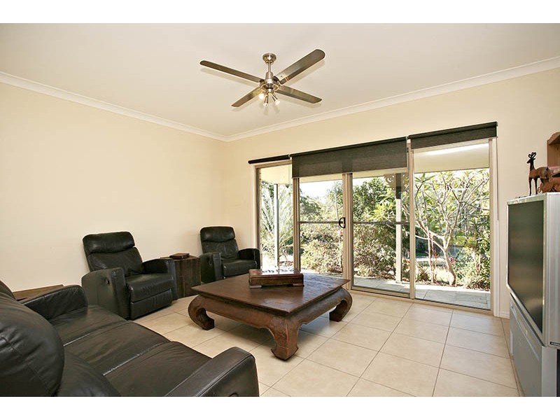 2 Brownlow Court, Cashmere QLD 4500