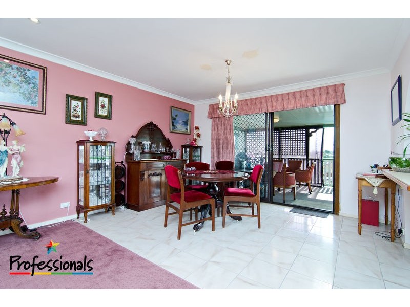 27 Dargie Street, Everton Park QLD 4053