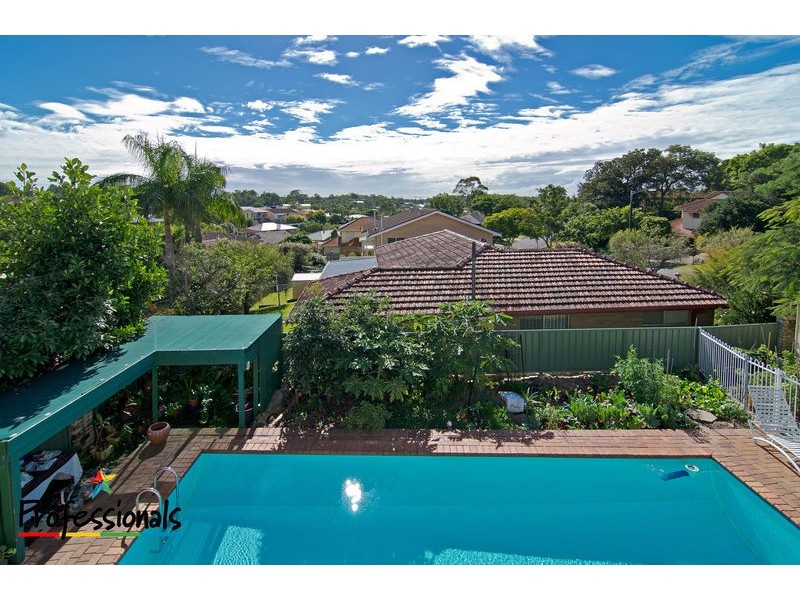 27 Dargie Street, Everton Park QLD 4053