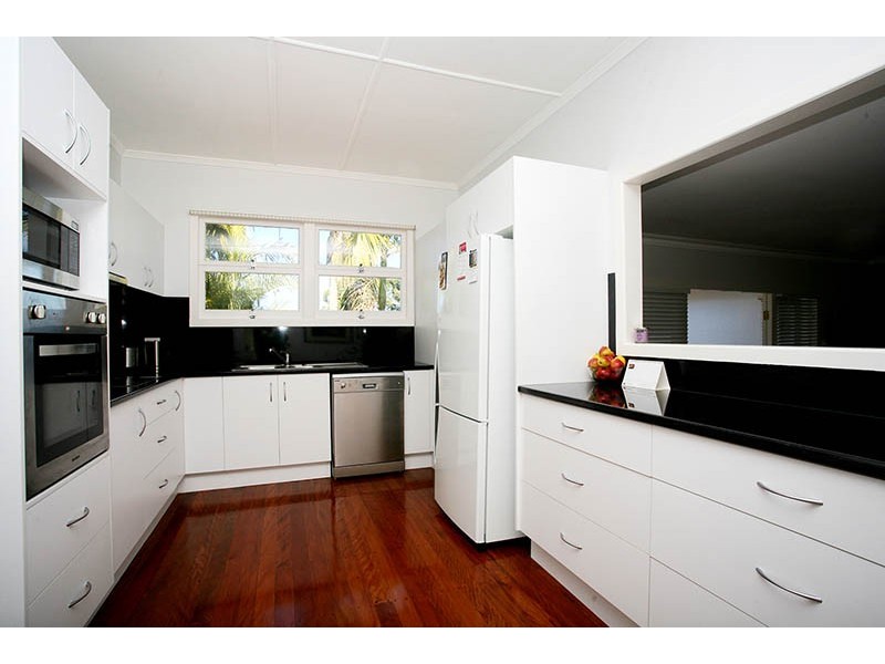 31 Rourke Street, Everton Park QLD 4053