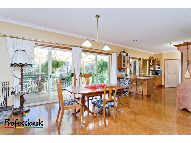 7 Weber Court, Bunya QLD 4055