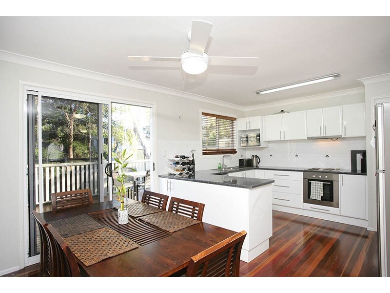 247 Patricks Road, Ferny Hills QLD 4055