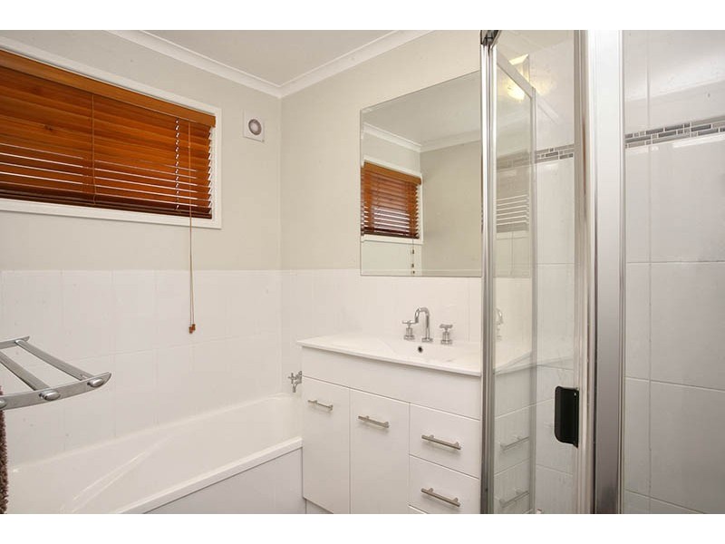 247 Patricks Road, Ferny Hills QLD 4055