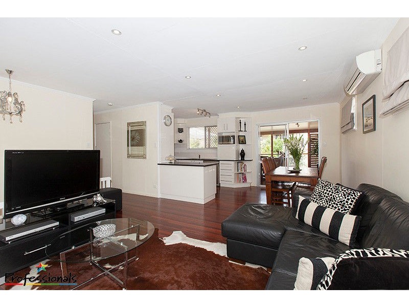 6 Jadmar Street, Everton Park QLD 4053