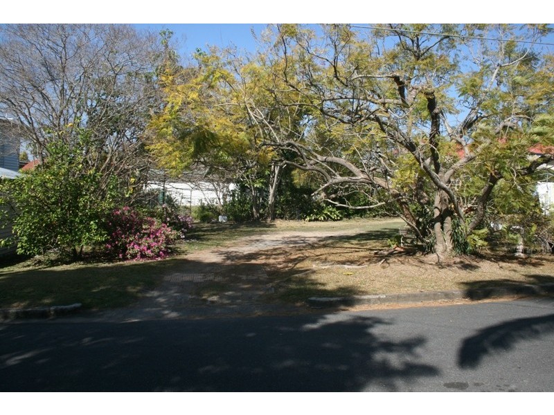 24 Hinkler Street, Kedron QLD 4031