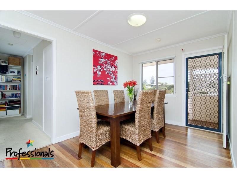 292 Kitchener Road, Stafford Heights QLD 4053