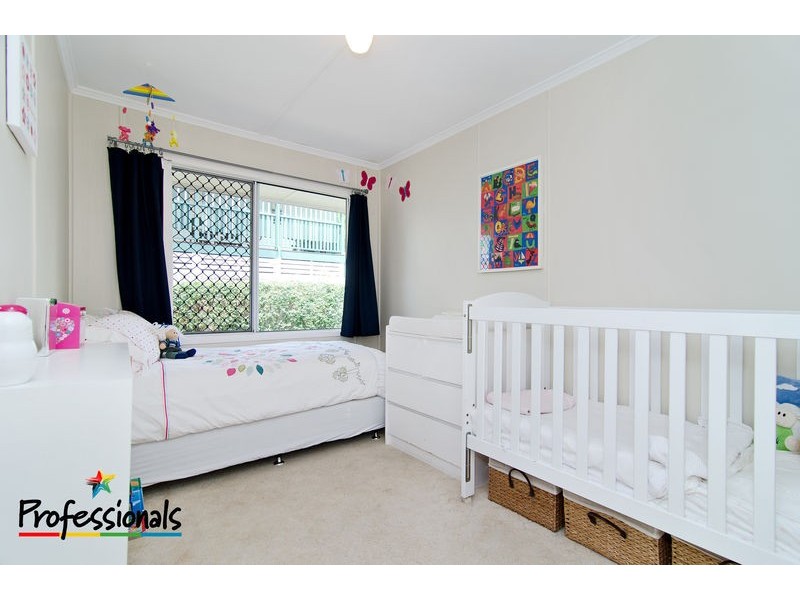 292 Kitchener Road, Stafford Heights QLD 4053