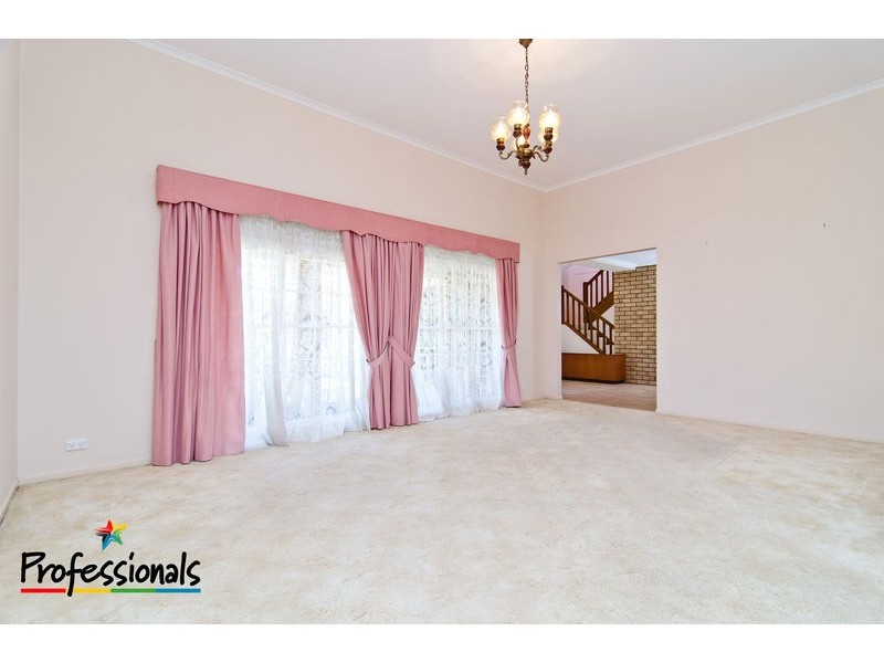 10 Dargie Street, Everton Park QLD 4053