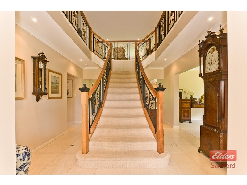 8 Cavalier Court, Highvale QLD 4520