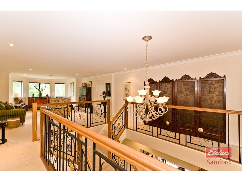 8 Cavalier Court, Highvale QLD 4520