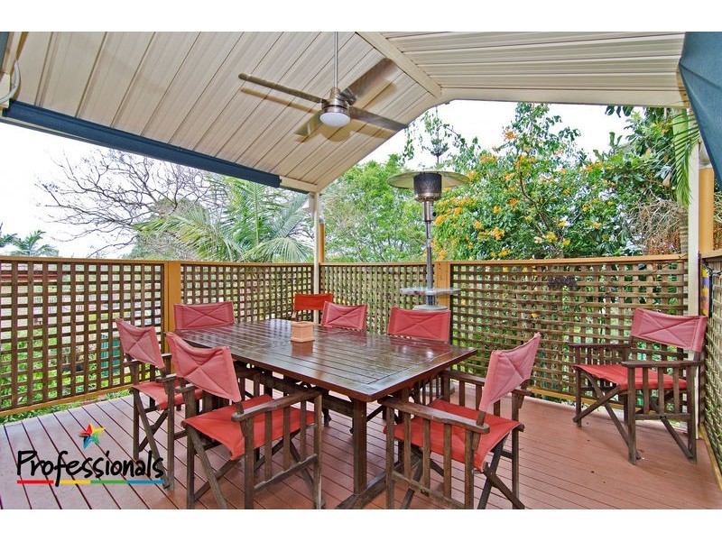 34 Yingally Drive, Arana Hills QLD 4054