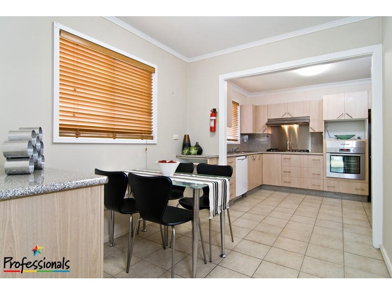 162 Trouts Road, Stafford Heights QLD 4053