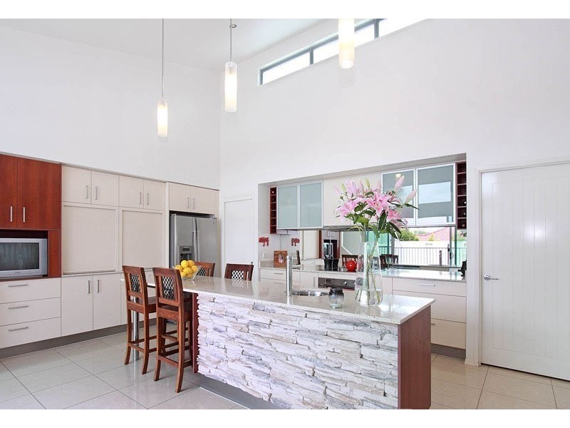 109 Saturn Crescent, Bridgeman Downs QLD 4035