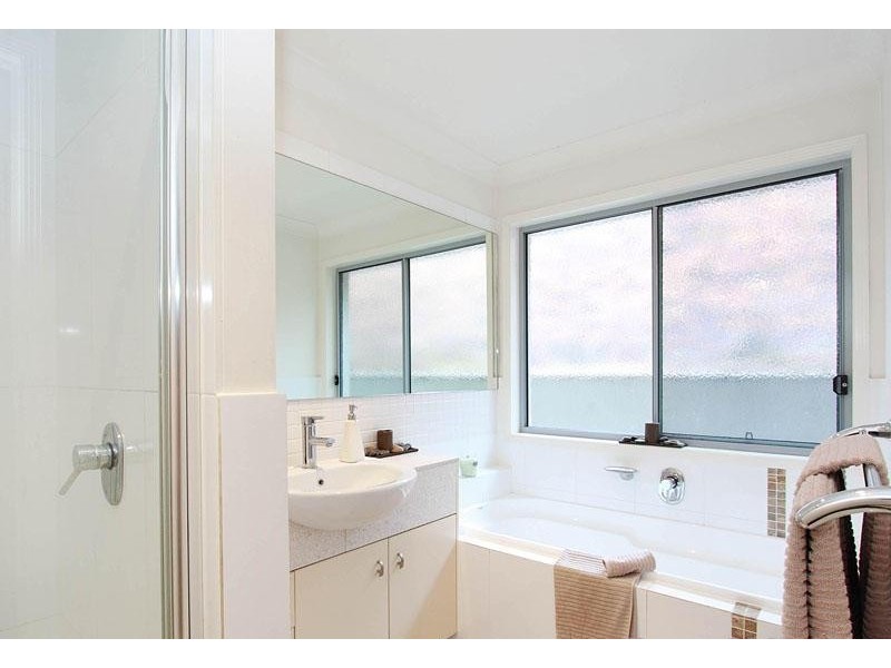 109 Saturn Crescent, Bridgeman Downs QLD 4035