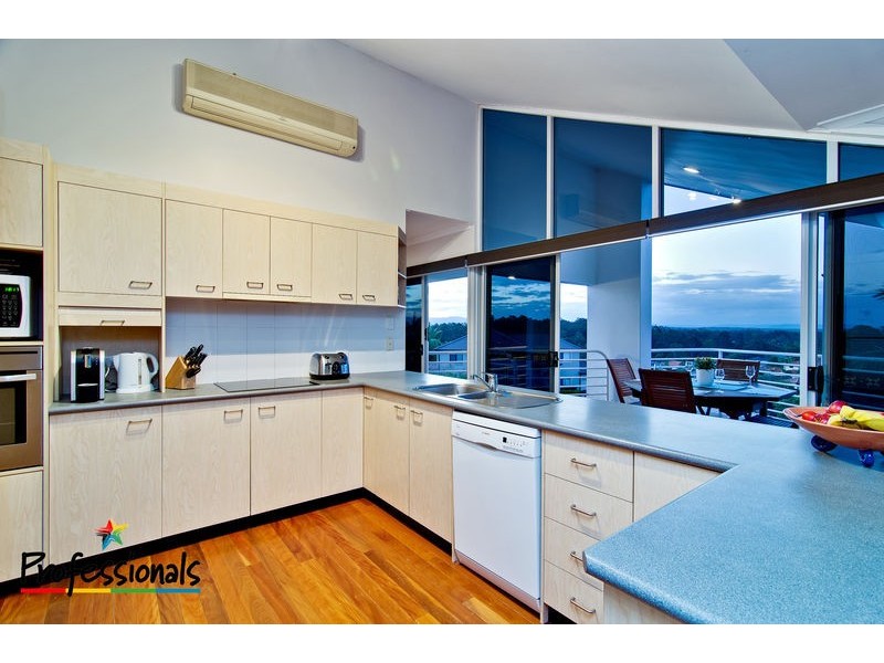 35 Aquarius Place, Bridgeman Downs QLD 4035