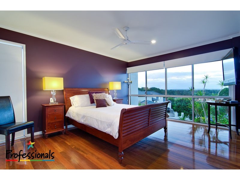 35 Aquarius Place, Bridgeman Downs QLD 4035