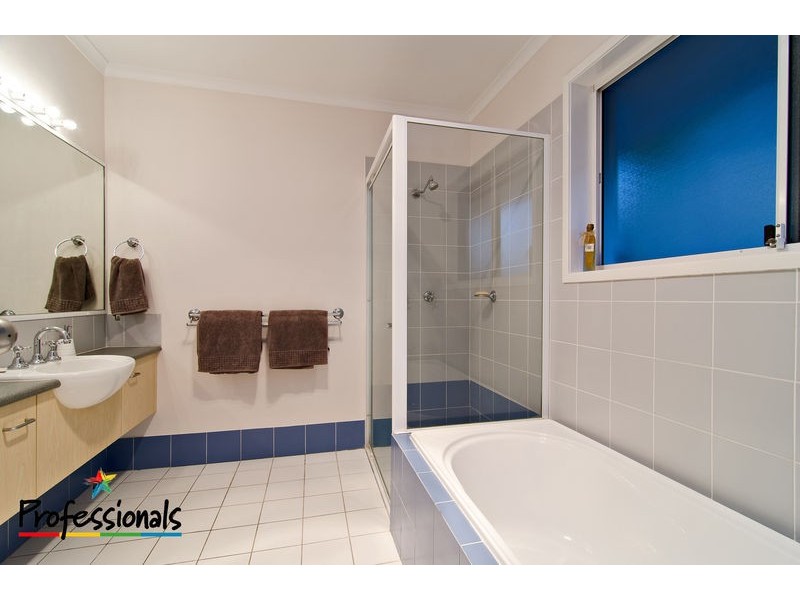 35 Aquarius Place, Bridgeman Downs QLD 4035