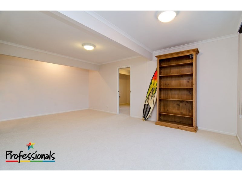 35 Aquarius Place, Bridgeman Downs QLD 4035
