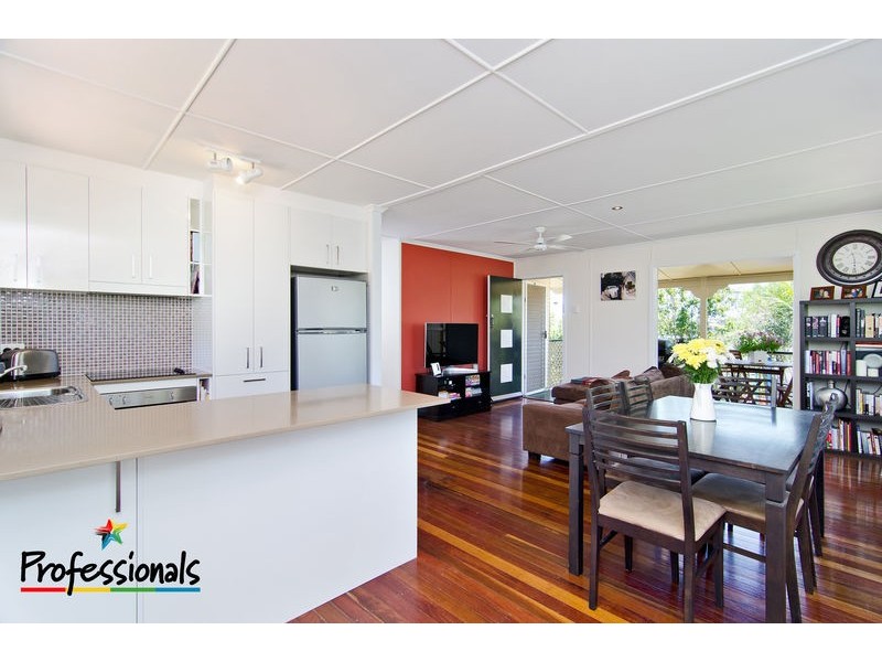 314 Kitchener Road, Stafford Heights QLD 4053