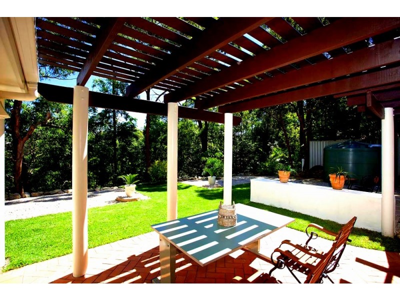 41 Leonarda Drive, Ferny Hills QLD 4055